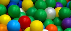 piłeczki do suchych basenów do zabawy plastikowe elementy wykończeniowe producent Polska
